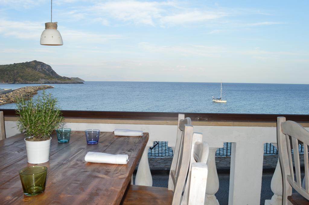 Albergo Tirreno Marina di Camerota Exteriér fotografie