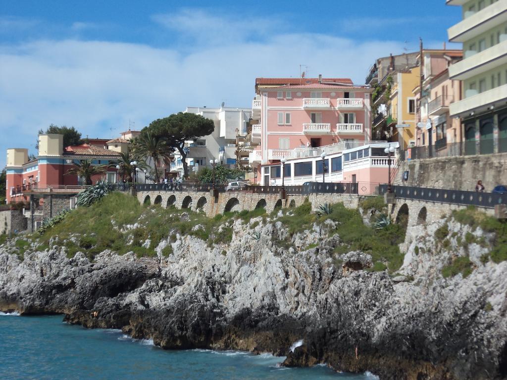 Albergo Tirreno Marina di Camerota Exteriér fotografie