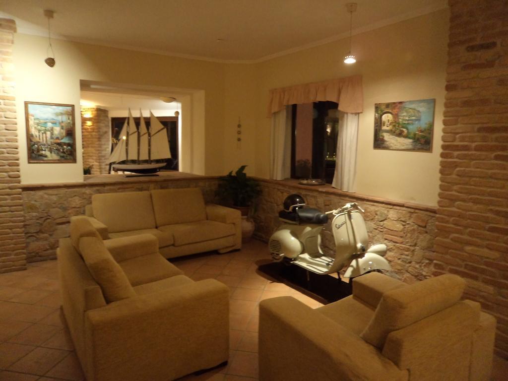 Albergo Tirreno Marina di Camerota Exteriér fotografie