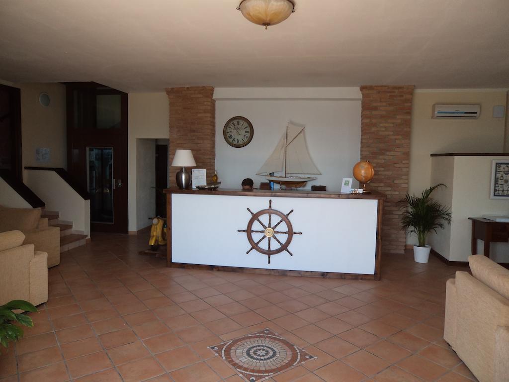Albergo Tirreno Marina di Camerota Exteriér fotografie