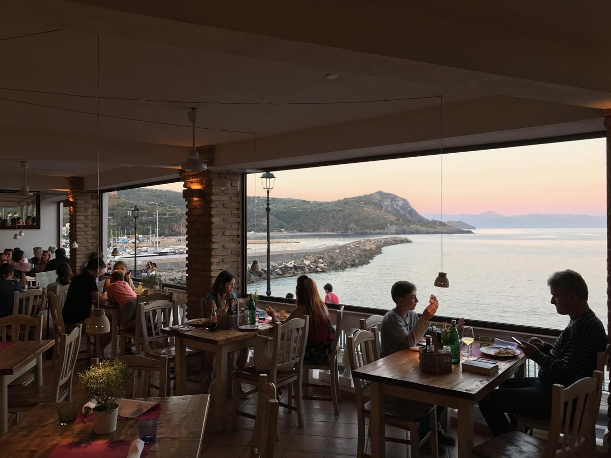 Albergo Tirreno Marina di Camerota Exteriér fotografie