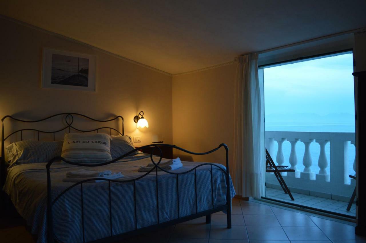 Albergo Tirreno Marina di Camerota Exteriér fotografie